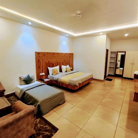 Living On The Edge A Luxury Stay Mussoorie Zewnętrze zdjęcie