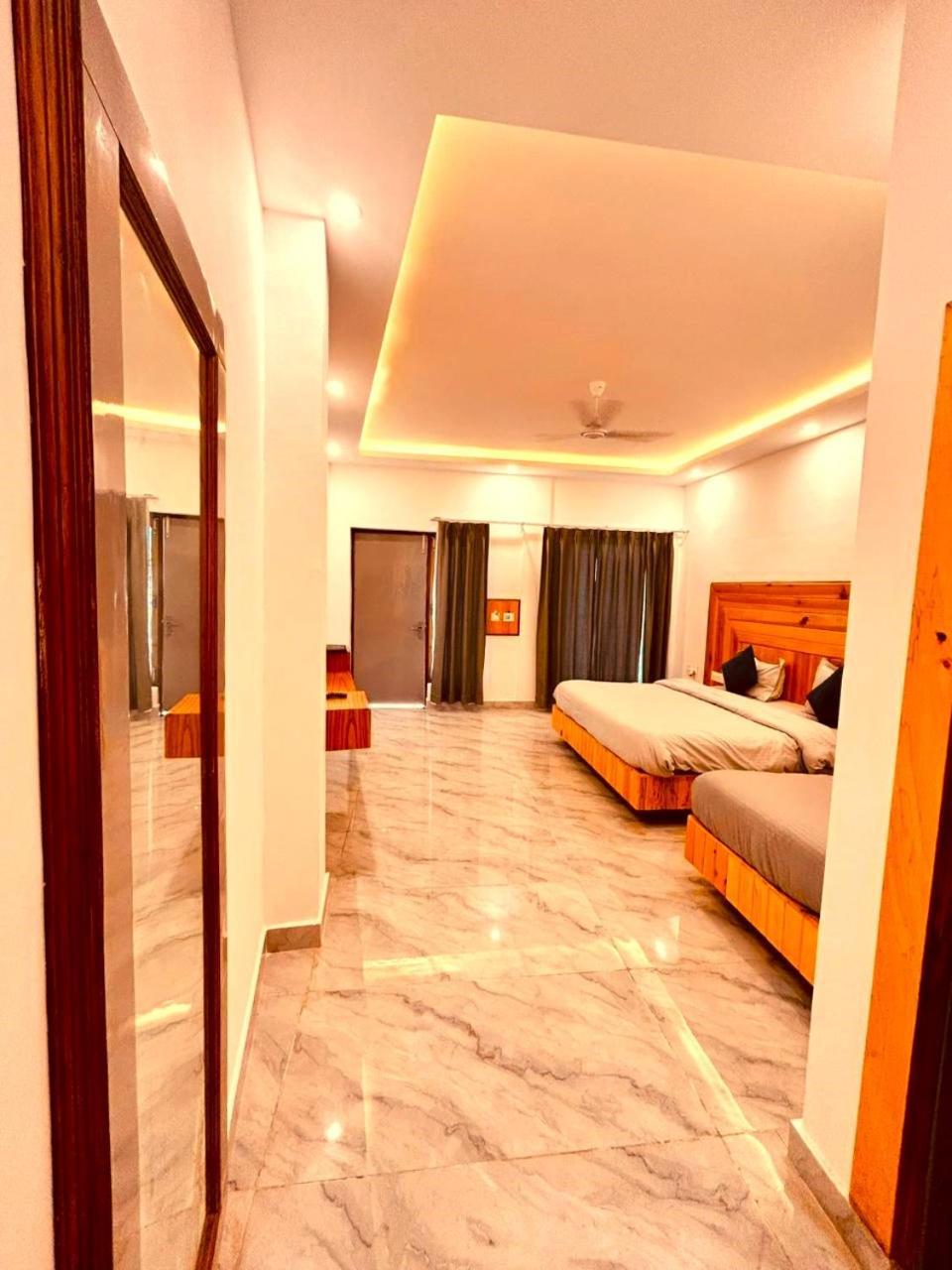 Living On The Edge A Luxury Stay Mussoorie Zewnętrze zdjęcie