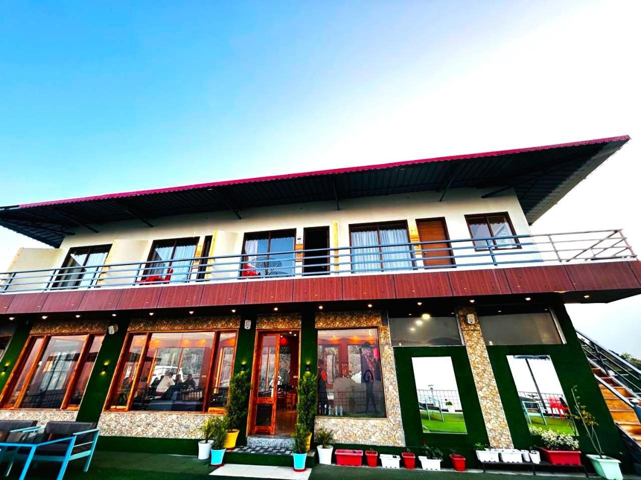 Living On The Edge A Luxury Stay Mussoorie Zewnętrze zdjęcie