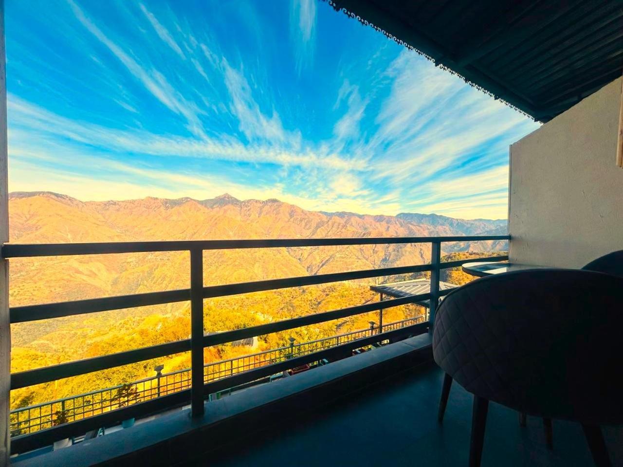 Living On The Edge A Luxury Stay Mussoorie Zewnętrze zdjęcie